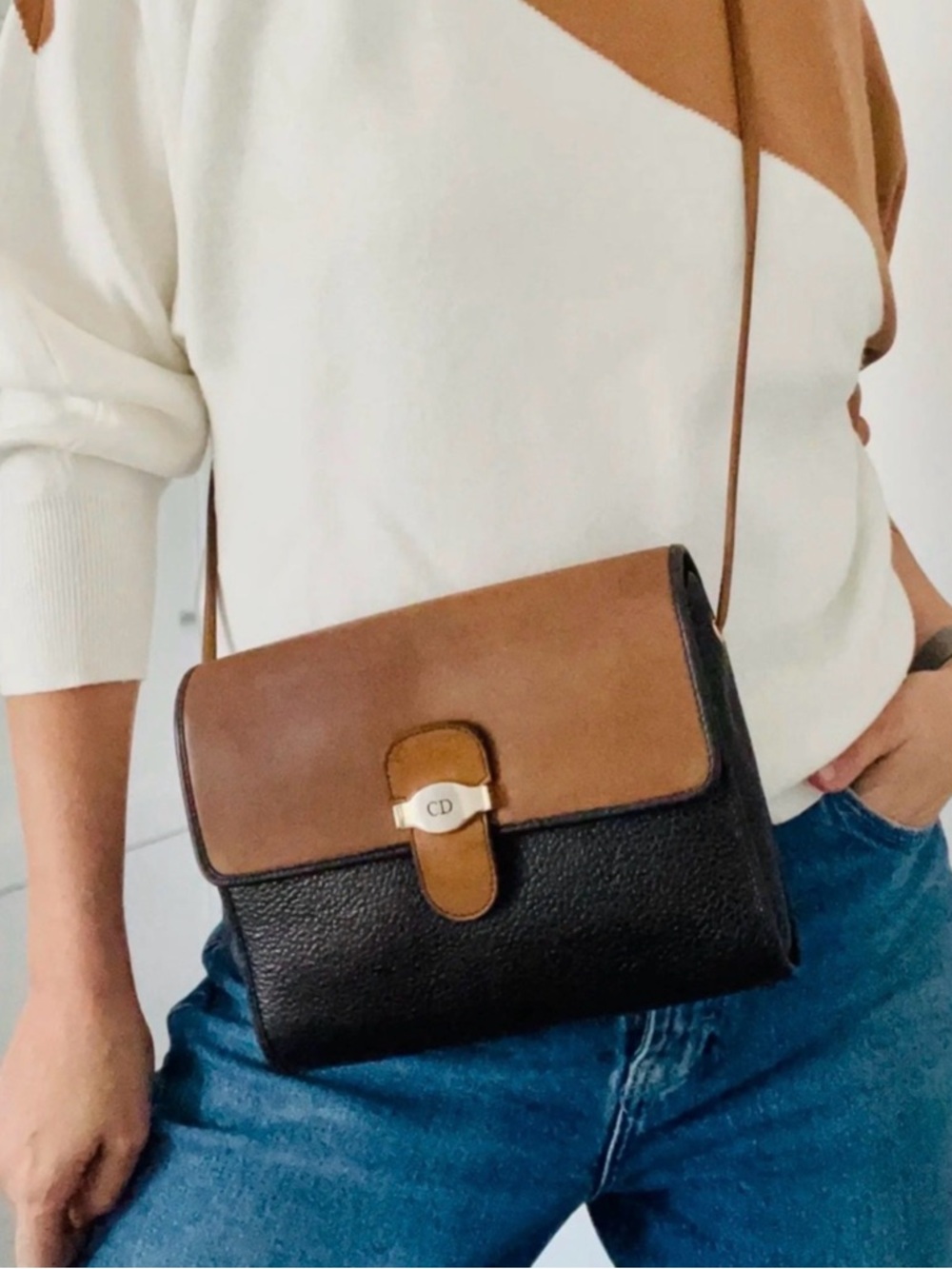 Christian Dior vintage two tone brown and black leather crossbody EUC - Picture 3 of 17